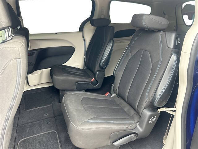 2021 Chrysler Pacifica Touring