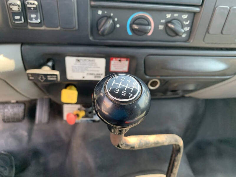 2004 Ford F-650 Super Duty