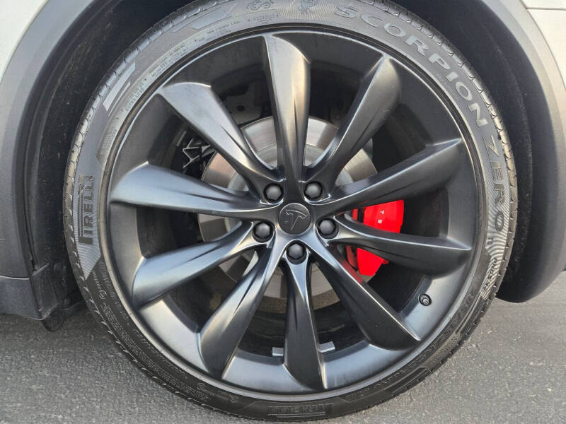 2021 Tesla Model X Performance