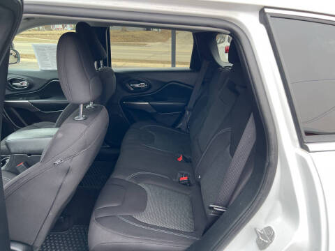 2019 Jeep Cherokee Latitude