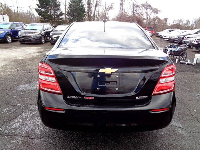 2017 Chevrolet Sonic Premier Auto