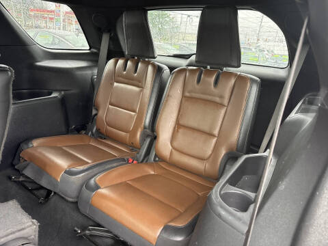 2011 Ford Explorer Limited