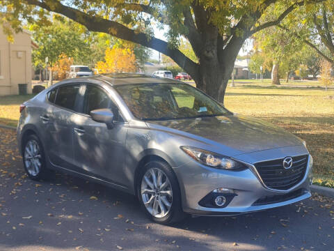 2015 Mazda MAZDA3 s Touring
