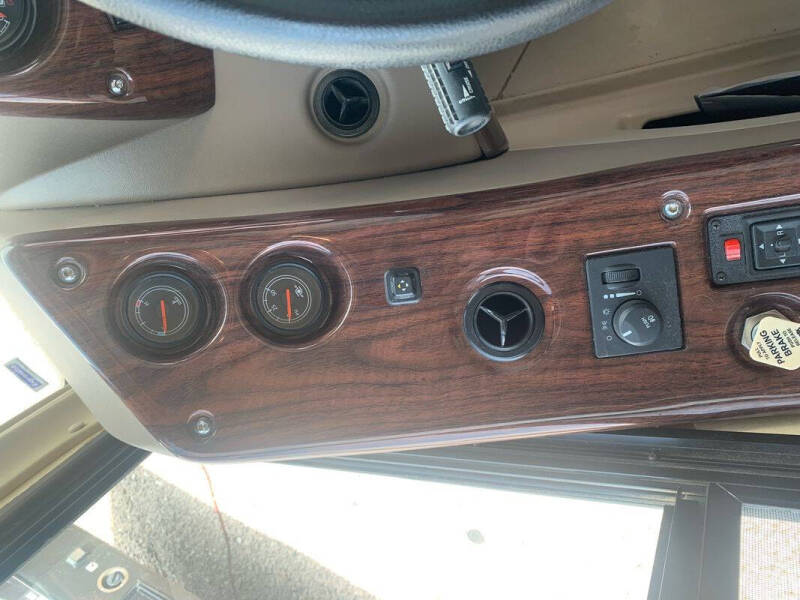 2013 Freightliner MH Chassis