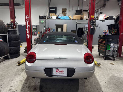 2004 Ford Thunderbird Deluxe