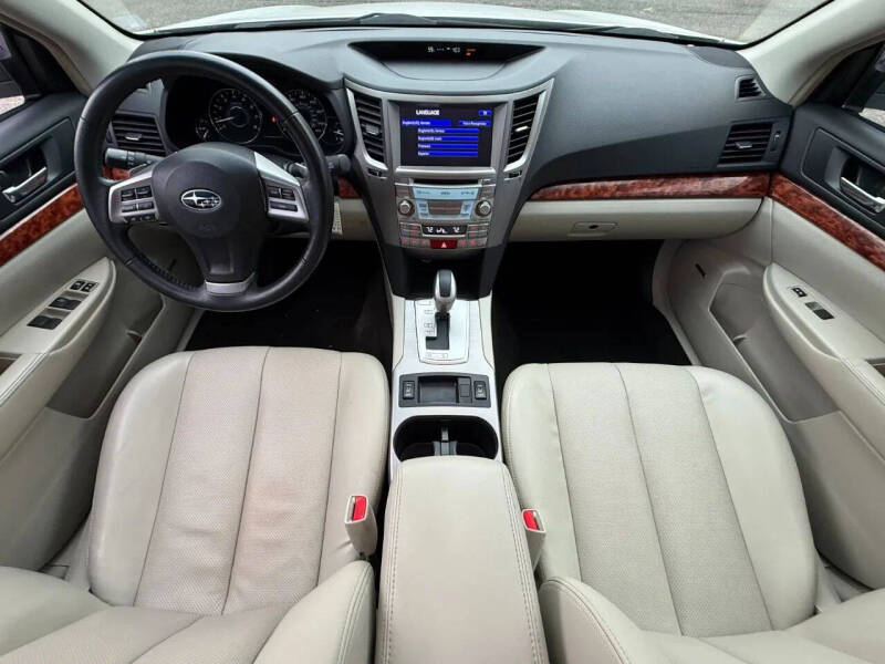 2012 Subaru Outback 2.5i Limited