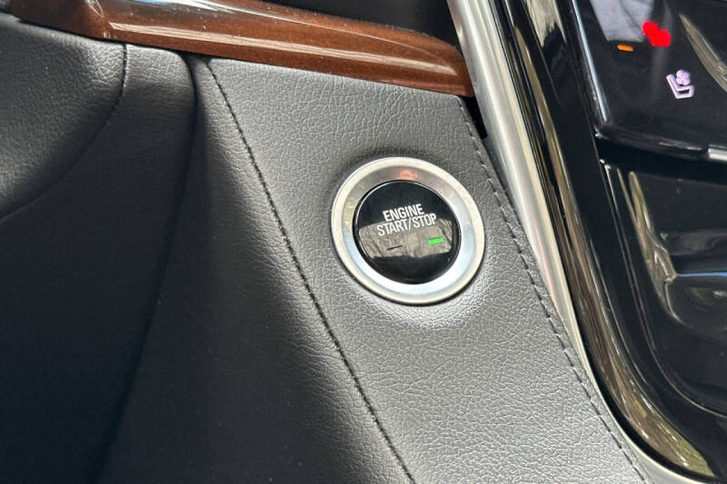 2020 Cadillac Escalade Premium Luxury