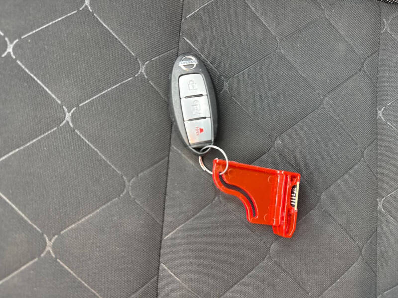 2018 Nissan Kicks S
