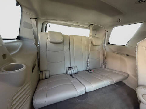 2018 Cadillac Escalade Luxury
