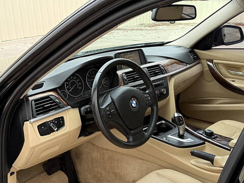 2013 BMW 3 Series 328i