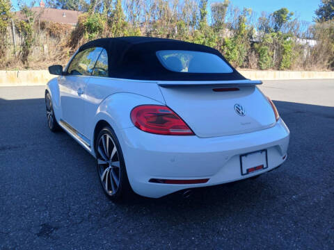 2014 Volkswagen Beetle Convertible R-Line PZEV