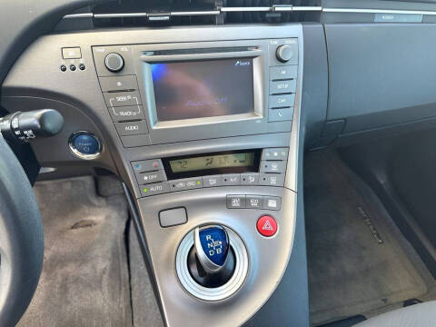 2014 Toyota Prius Two