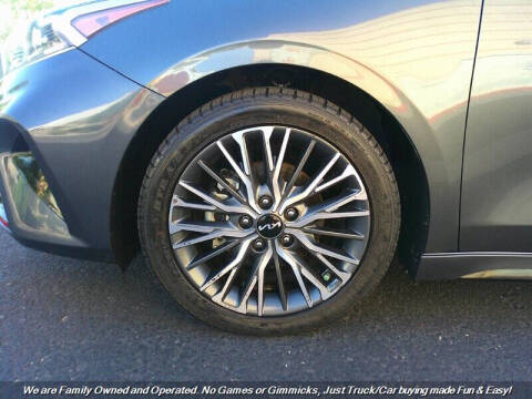 2022 Kia Forte GT Line