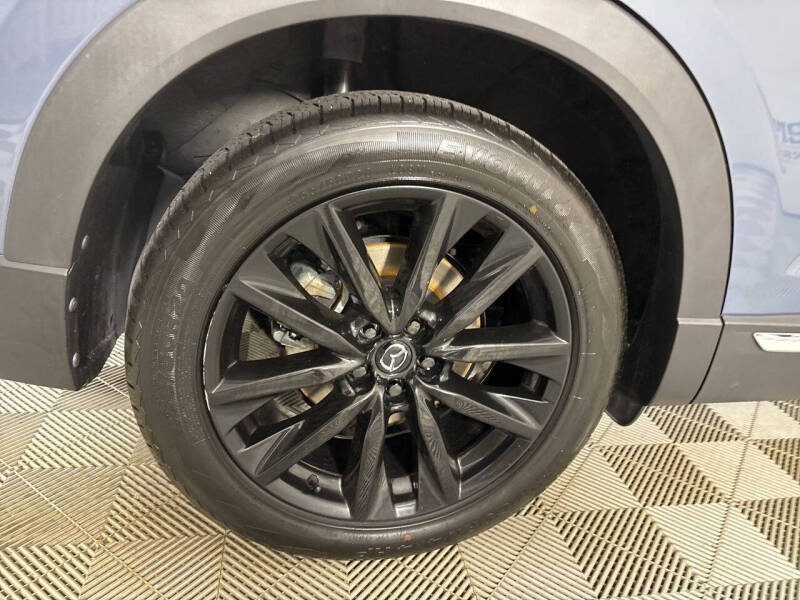 2023 Mazda CX-9 Carbon Edition