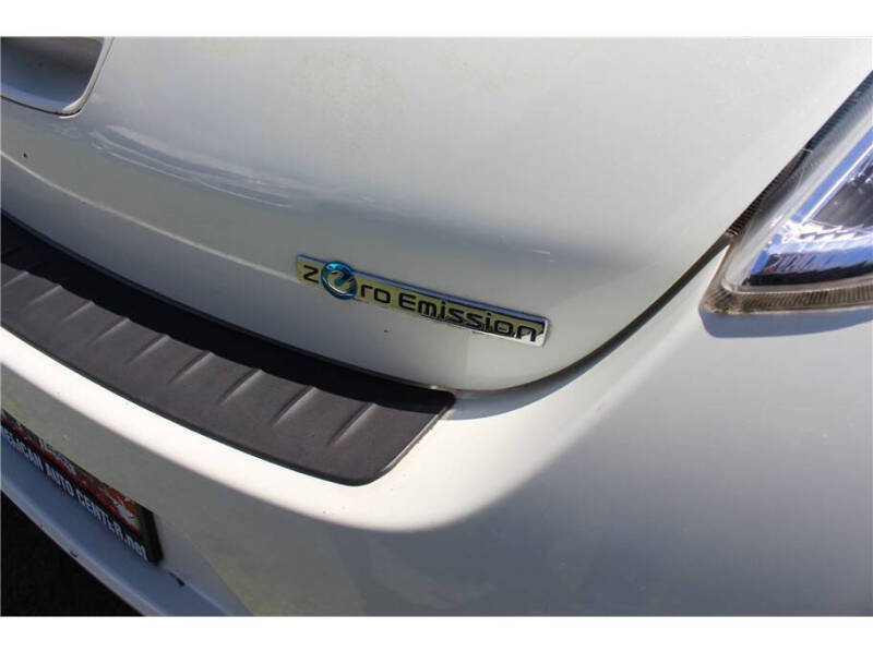 2012 Nissan LEAF