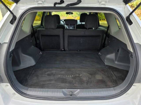 2013 Toyota Prius v Five