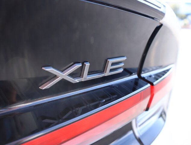 2023 Toyota Prius XLE