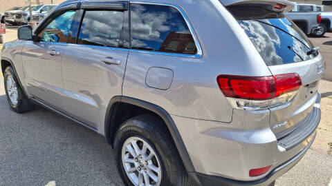 2020 Jeep Grand Cherokee Laredo E