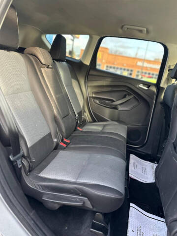 2017 Ford Escape SE