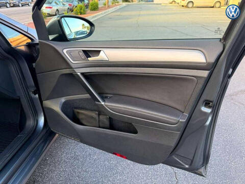 2015 Volkswagen Golf