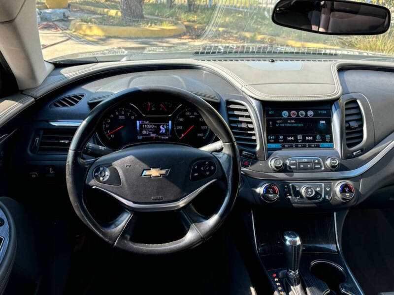 2018 Chevrolet Impala 1LT photo 10