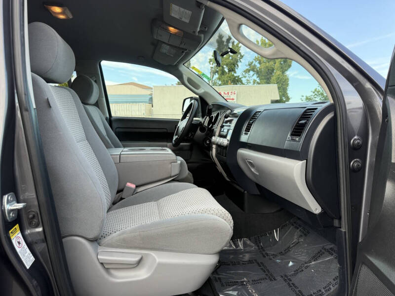 2013 Toyota Tundra Grade
