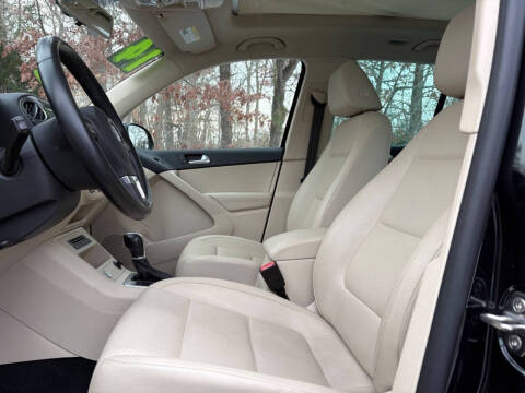 2014 Volkswagen Tiguan SEL 4Motion