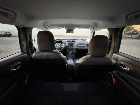 2015 Jeep Renegade Trailhawk