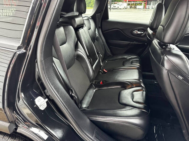 2021 Jeep Cherokee Altitude