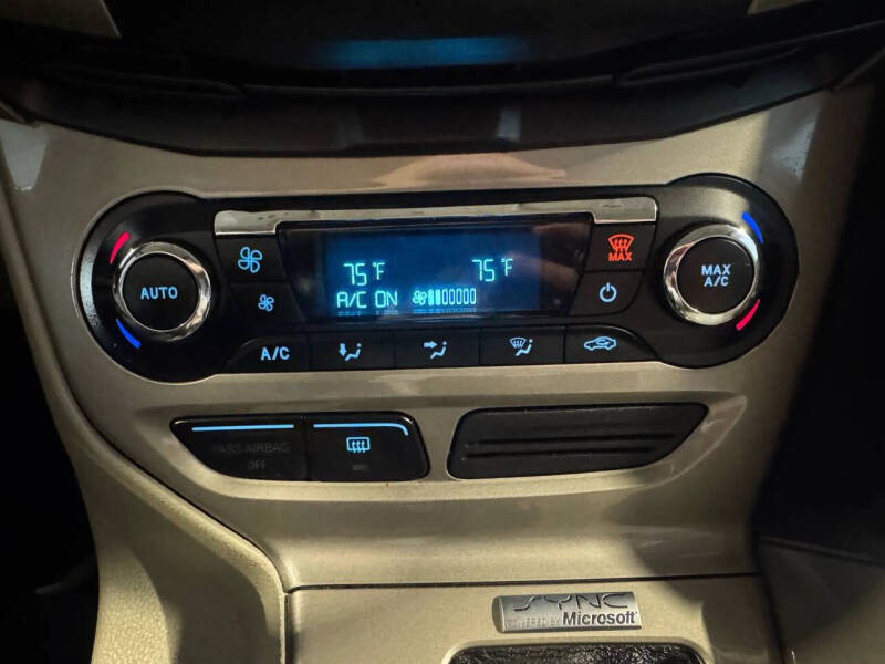2012 Ford Focus SEL