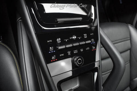 2025 Porsche Cayenne GTS