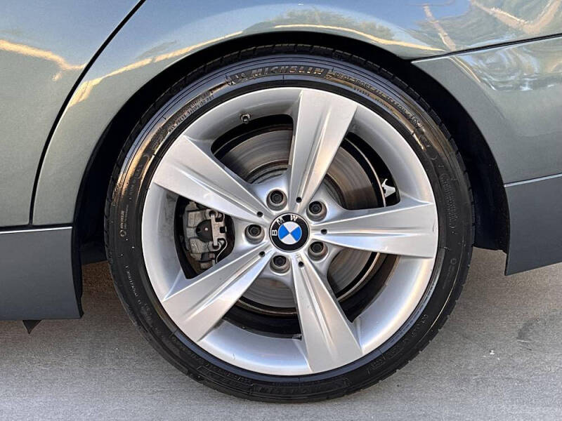 2011 BMW 3 Series 335i