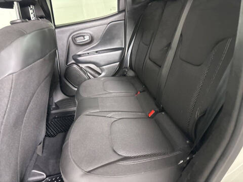 2022 Jeep Renegade Altitude