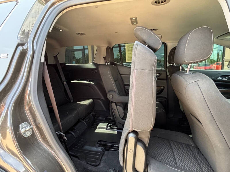 2019 GMC Acadia SLE-2