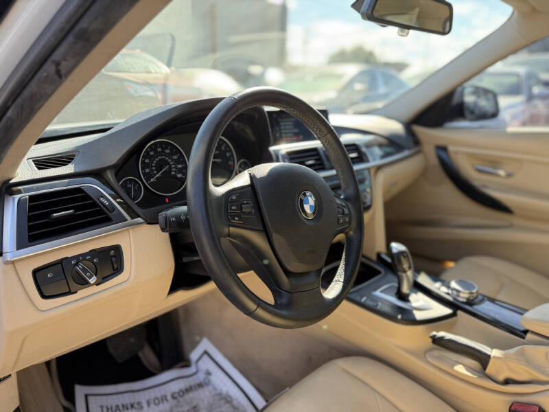 2016 BMW 3 Series 320i