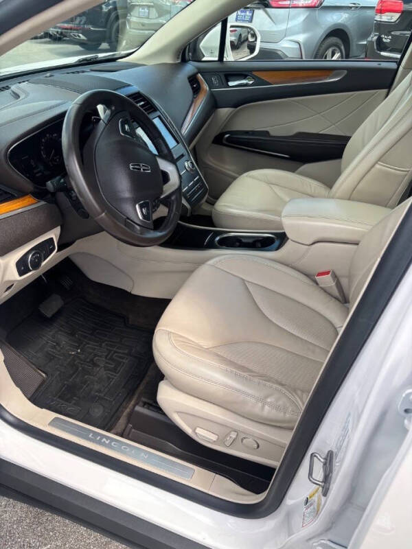 2017 Lincoln MKC Select