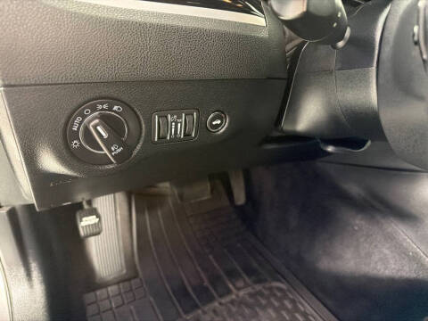2018 Chrysler 300 S