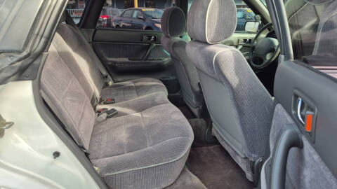 1992 Subaru Legacy LS