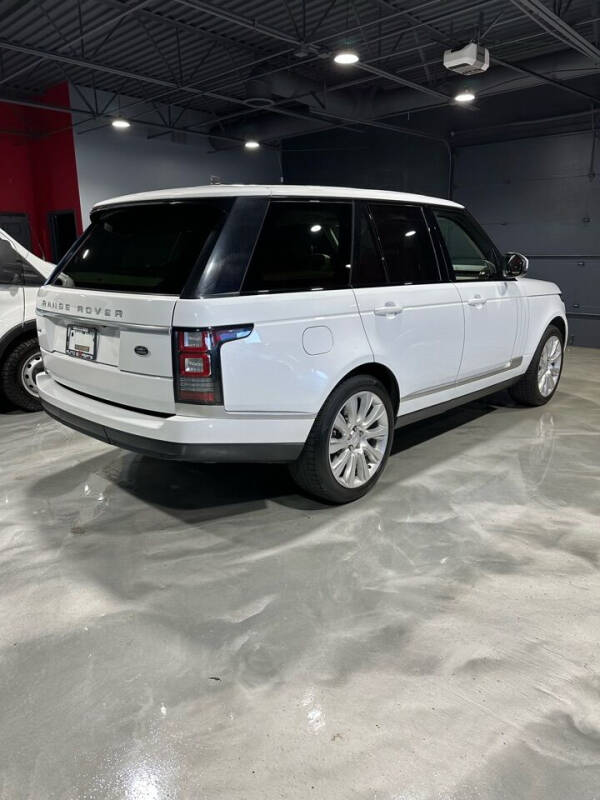 2015 Land Rover Range Rover Supercharged photo 4