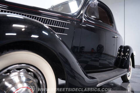 1936 Ford Deluxe