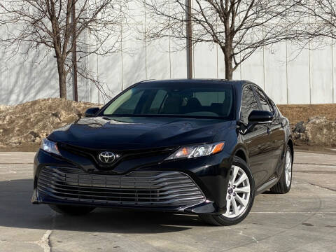 2018 Toyota Camry for sale at MILANA MOTORS in Omaha NE