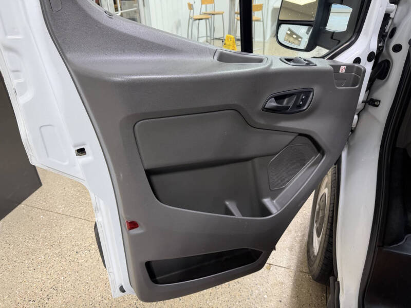 2020 Ford Transit 250