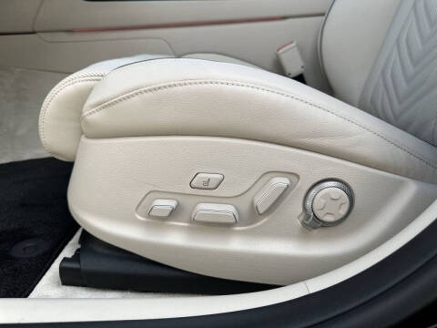 2025 Genesis G80 2.5T Sport Prestige