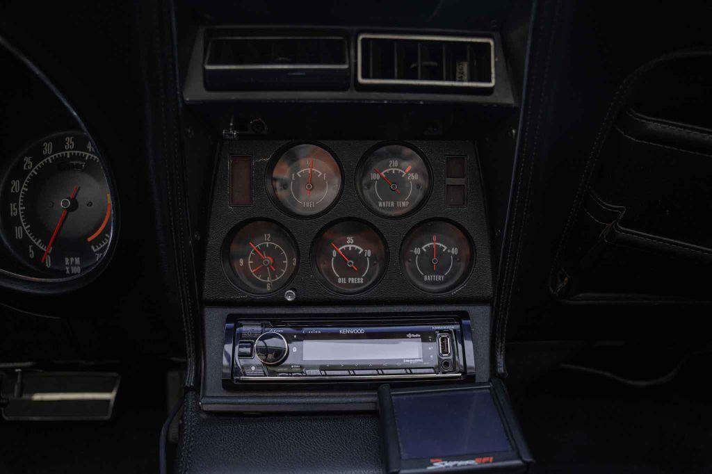 1972 Chevrolet CORVETTE STINGR 77