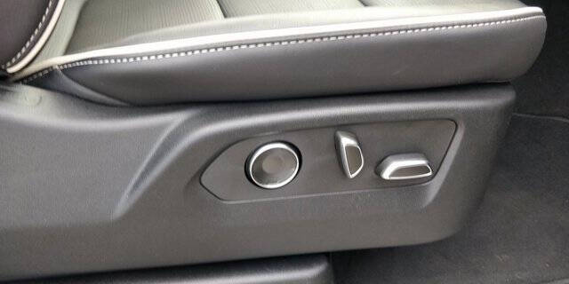 2024 Cadillac Escalade ESV Premium Luxury