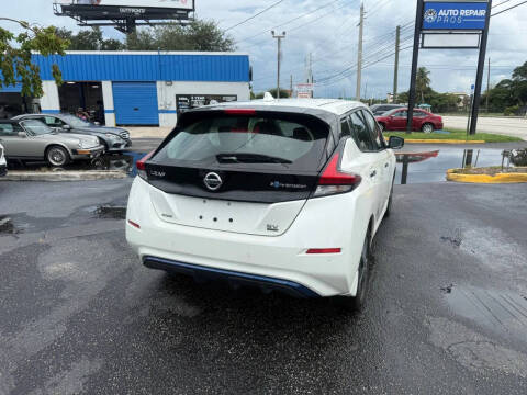 2022 Nissan LEAF SV PLUS