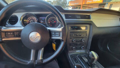 2013 Ford Mustang V6 Premium