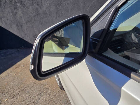 2012 BMW 3 Series 328i