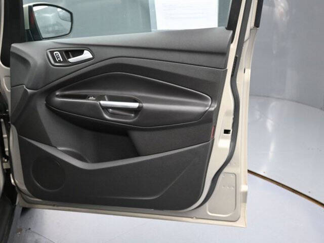 2016 Ford C-MAX Hybrid SE