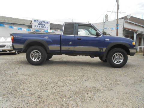 2001 Mazda B-Series B3000 SE